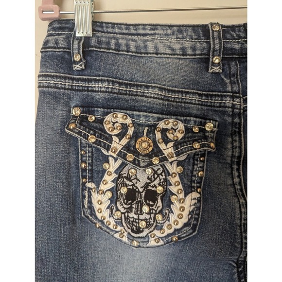 Platinum Plush skull rhinestone embroidery jeans - Picture 6 of 11